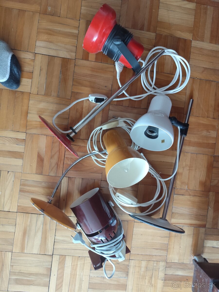 Predám staré stolové lampy - 2