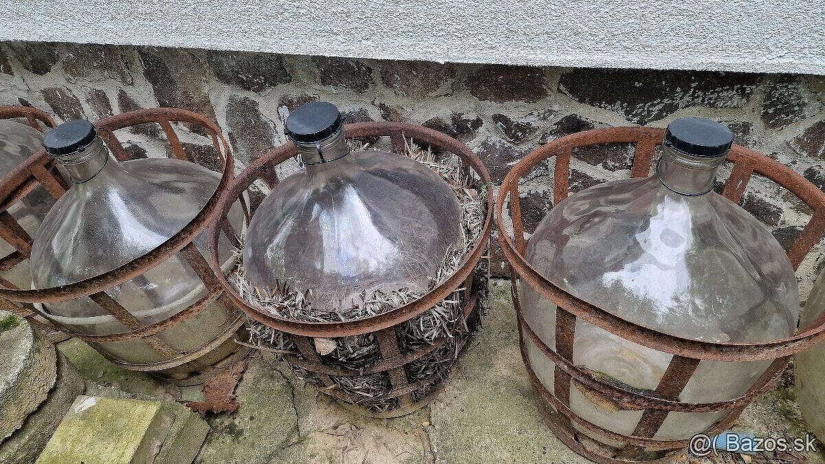 50l demizony 5ks za 50 eur. S košom - 2