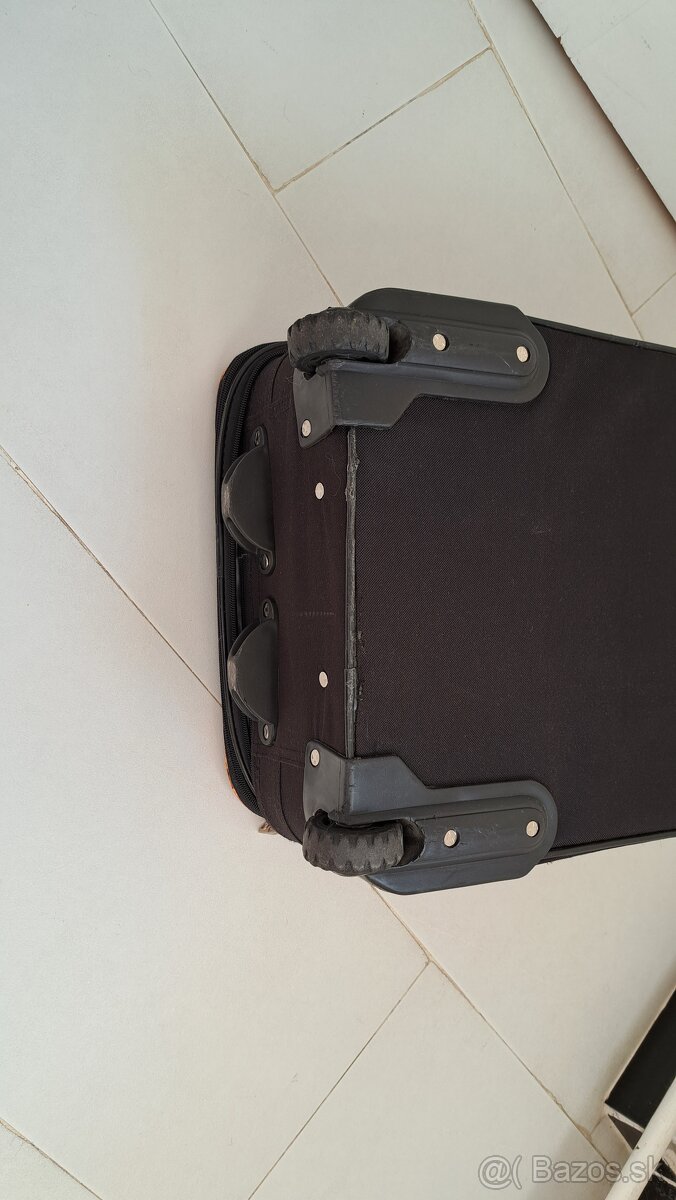 Predám kufor - 2