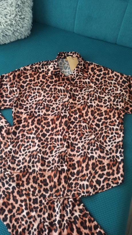 Damsky set-nohavice a bluzka - 2