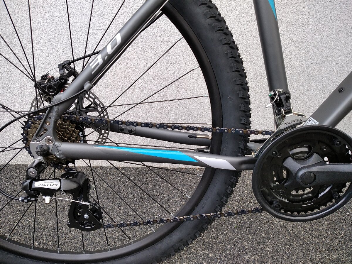 Hexagon 3.0 rám 19" so zárukou - 2