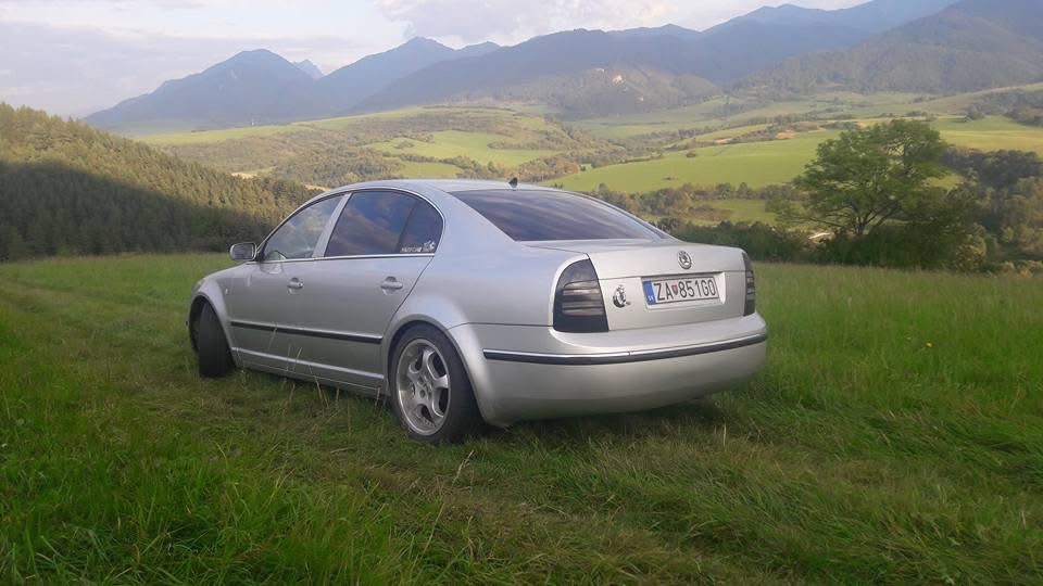 Škoda superb 2.5 TDi 114kw - 2