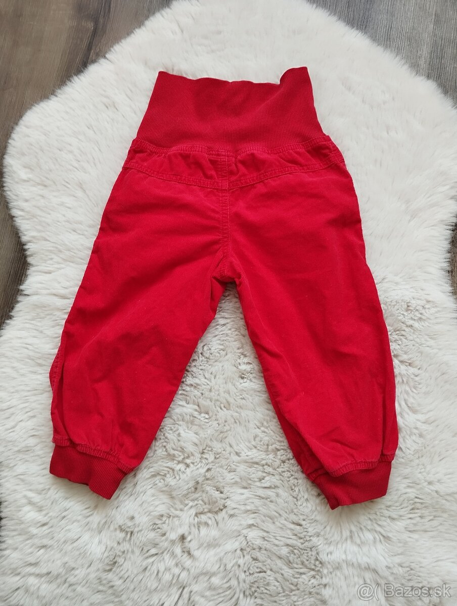 Červené nohavice 86 - 2