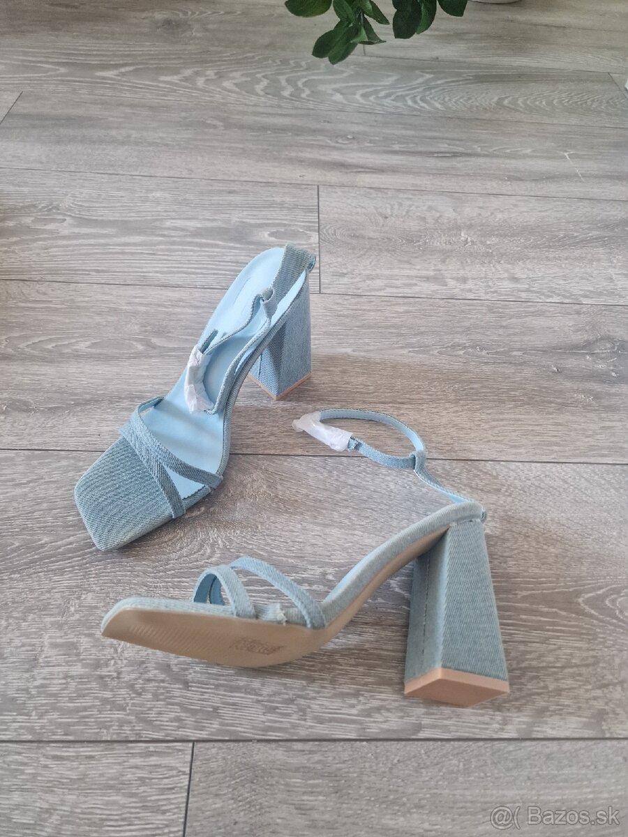Sandálky v.39 - 2