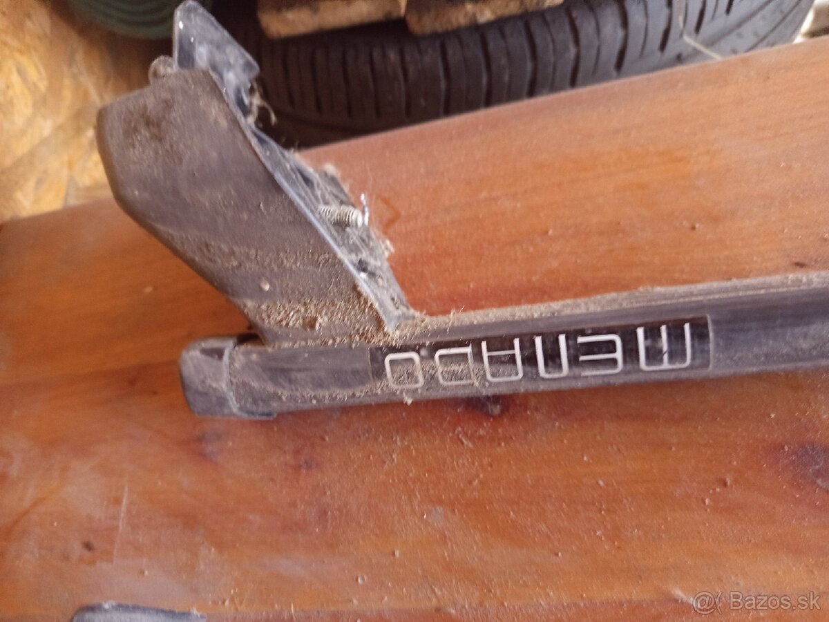 Priečniky na Ford B max - 2