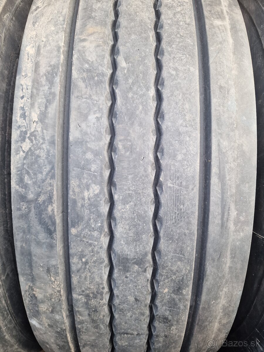 • 385/65 R22.5 Continental ContiHybrid HT3 - 2