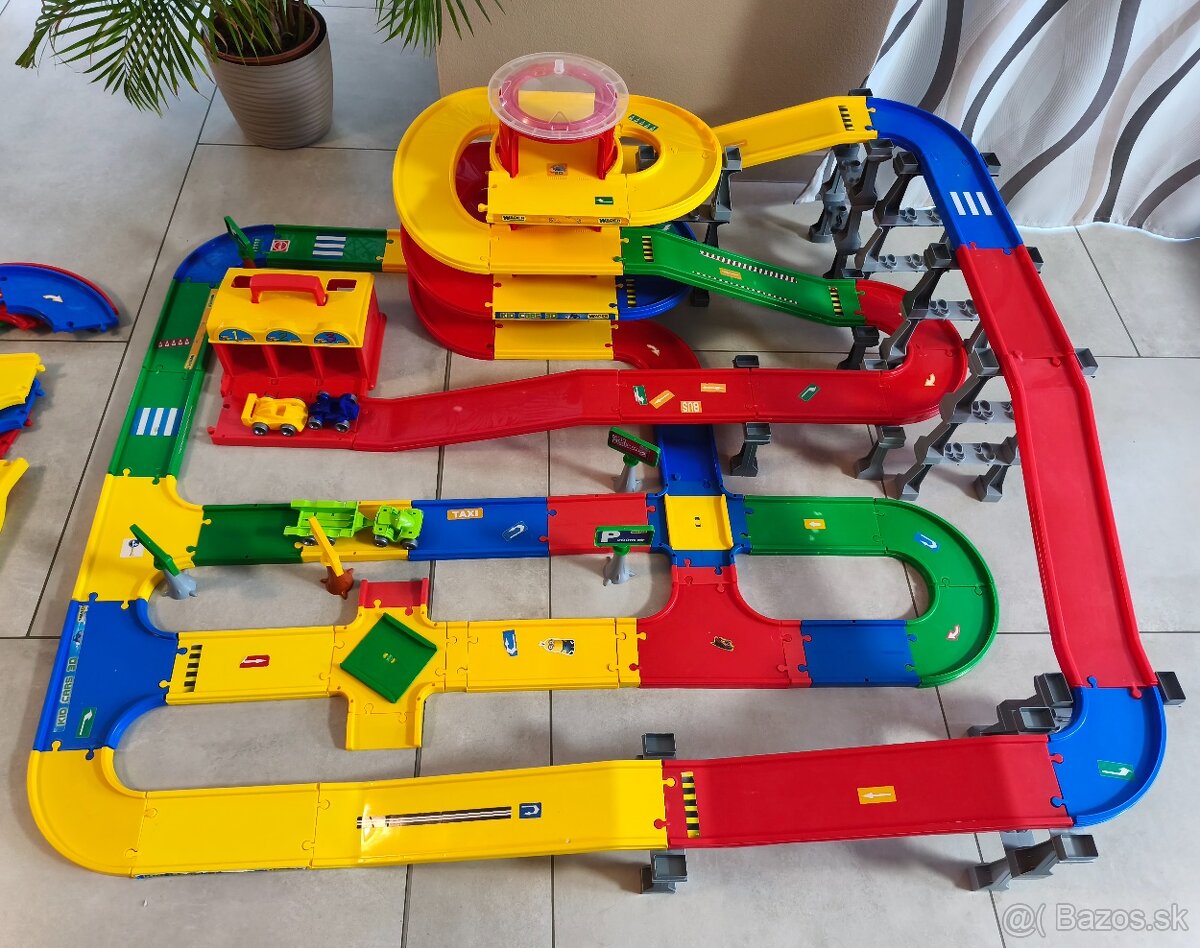 Garáž, parkovací dom, dráha WADER - 2