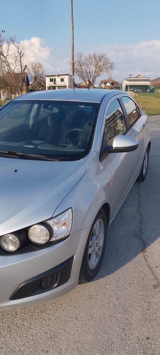 Predám Chevrolet Aveo 1,2 16W 64KW - 2