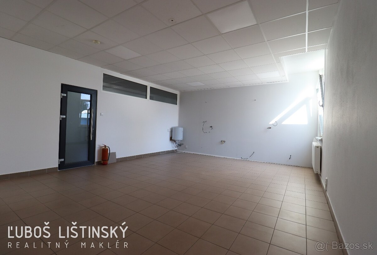 Kancelária 30m2 s parkovaním, Poprad - Okružná ul - 2