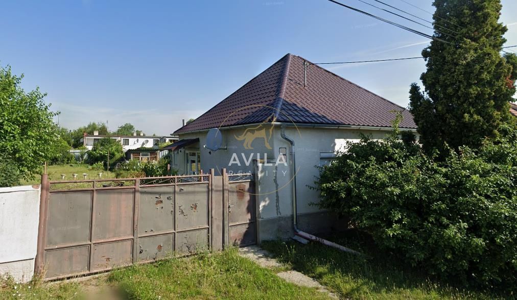 TOP NA PREDAJ: rodinný dom na pozemku 900m2 - Sládkovičovo - 2