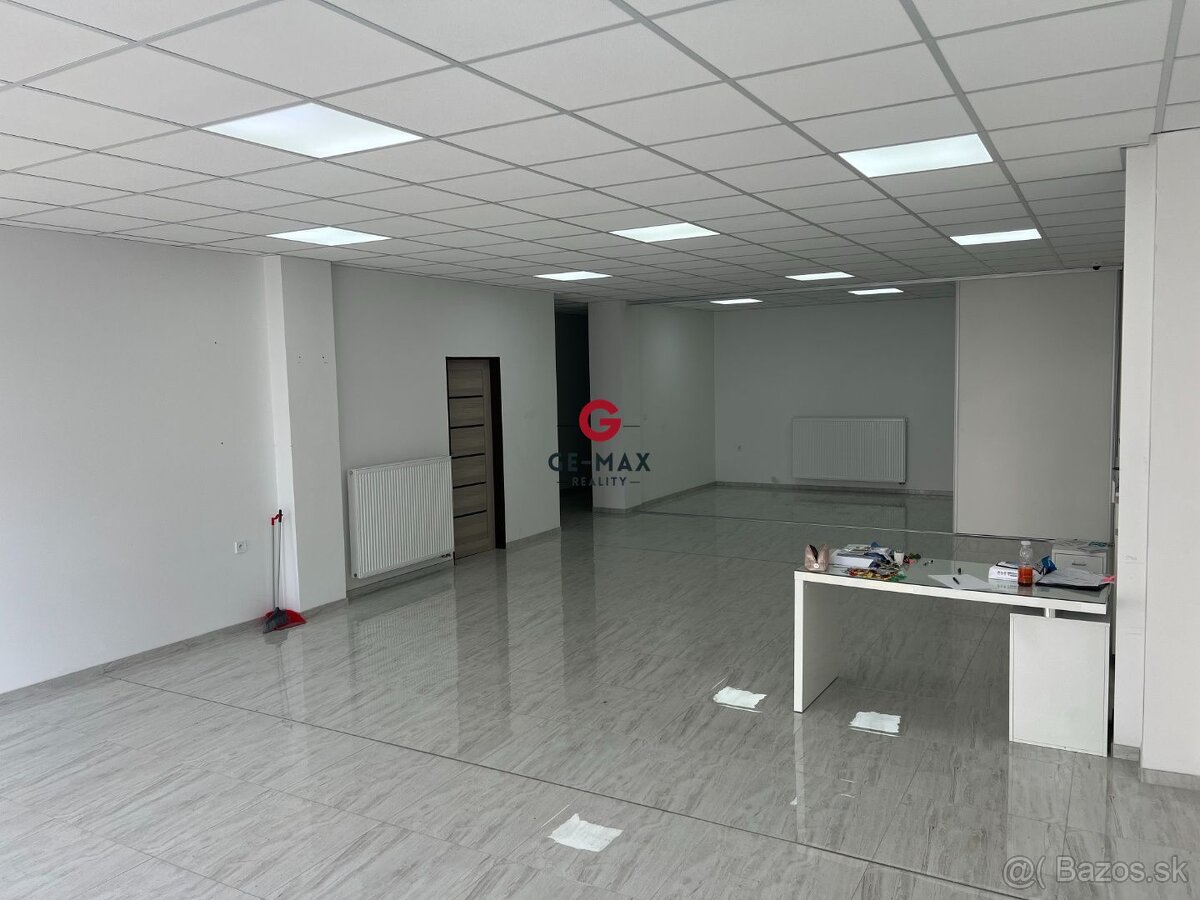 lukratívne obchodné priestory v atraktívnej lokalite mesta V - 2