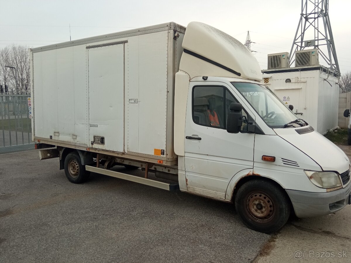 Predám dodávku Mercedes Benz sprinter 313 - 2