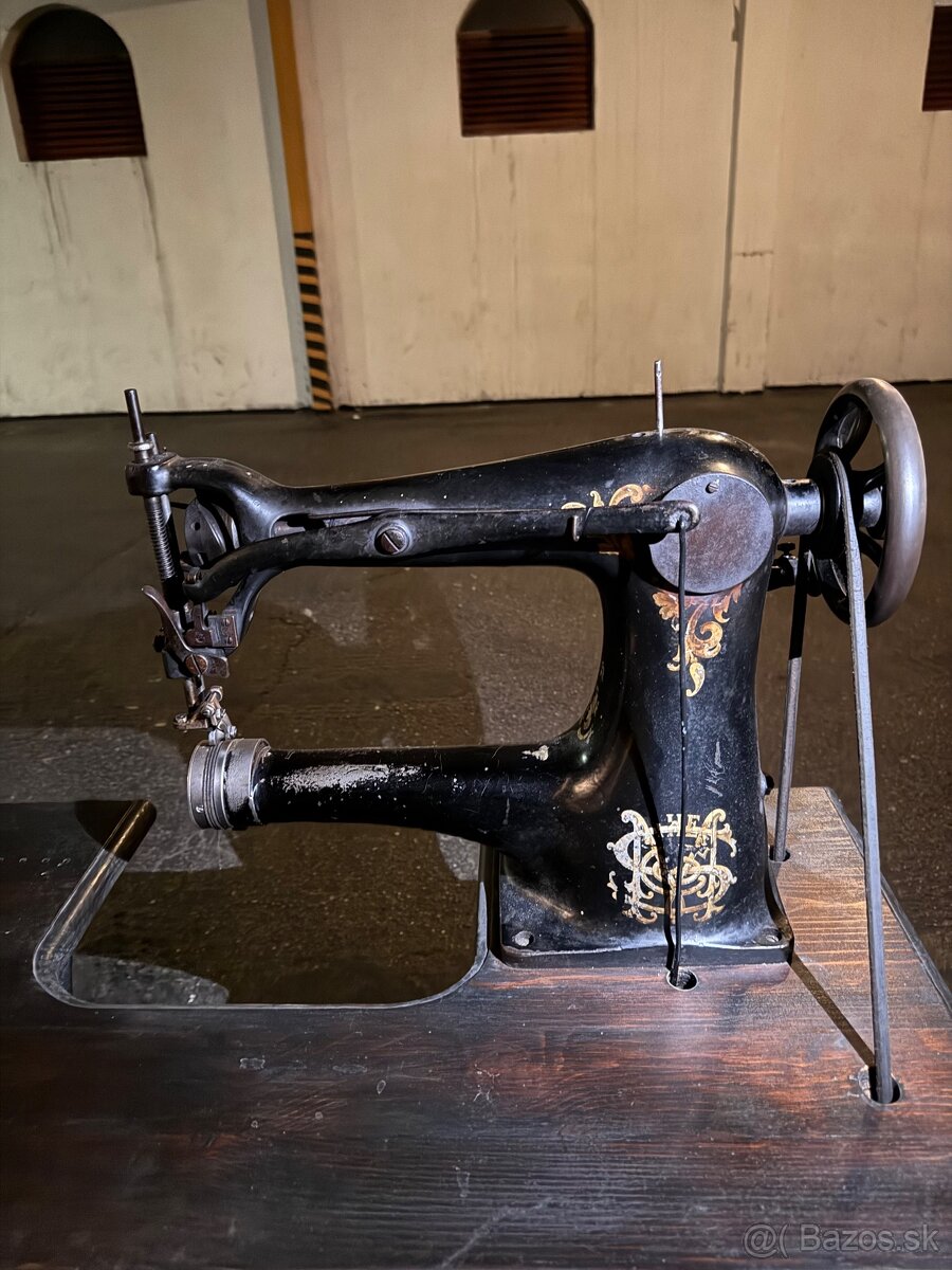 Šijací stroj na obuv Singer - 2