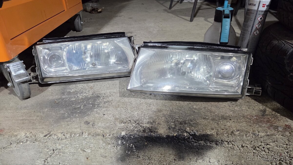 Octavia 1 facelift predné svetlá - 2