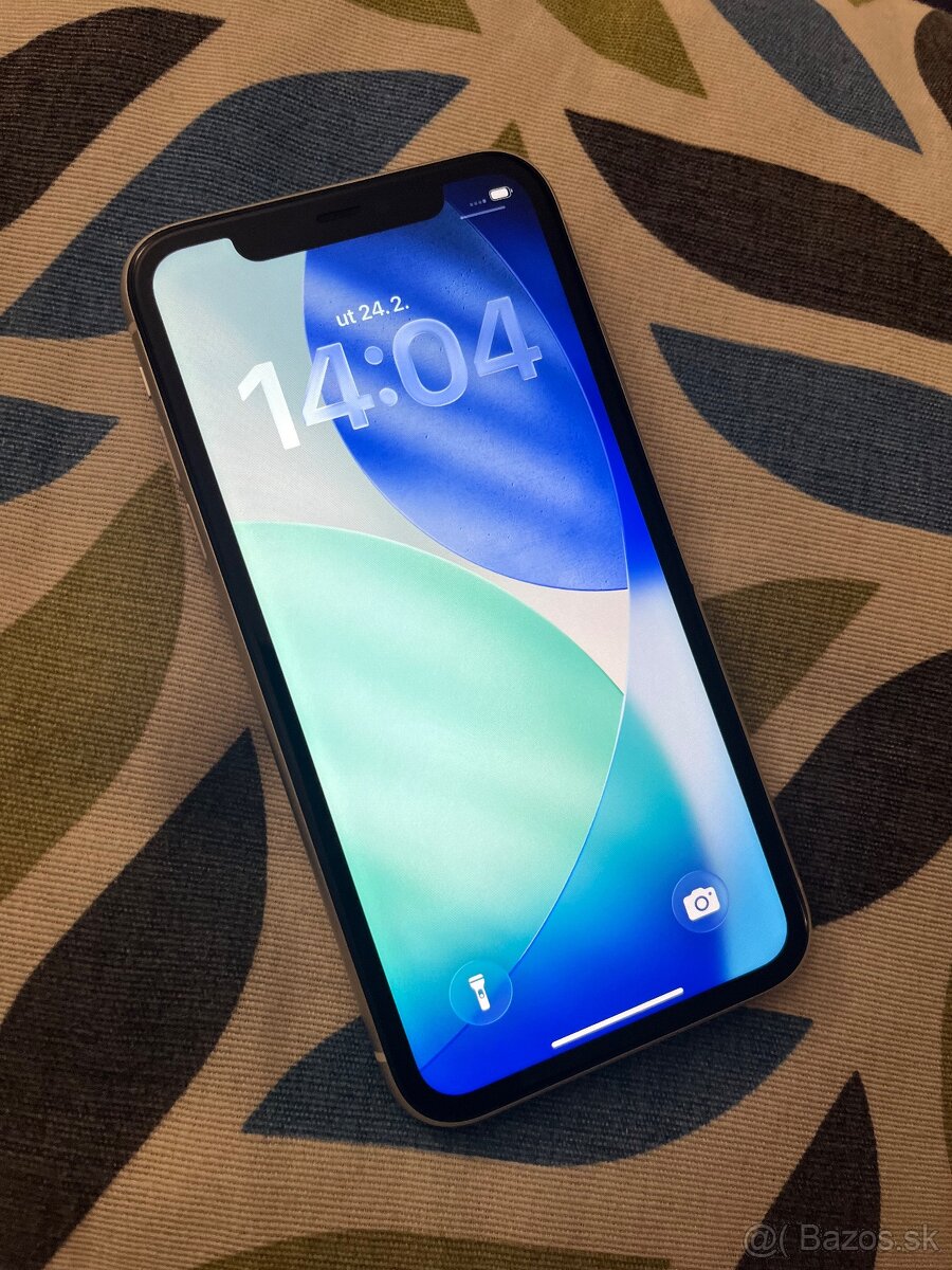 iPhone 11 64GB white - 100% batéria - 2