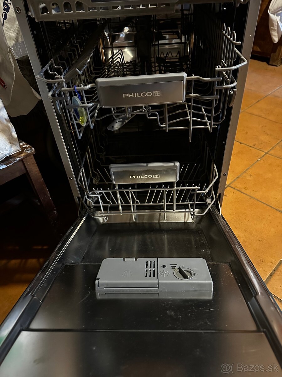 Umývačka riadu Phillco - 2