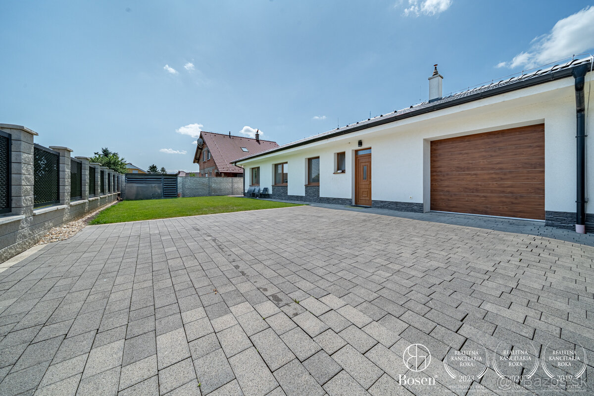 BOSEN | 5-izbový rodinný dom s dvojgarážou, Kráľová pri Senc – pohled 2