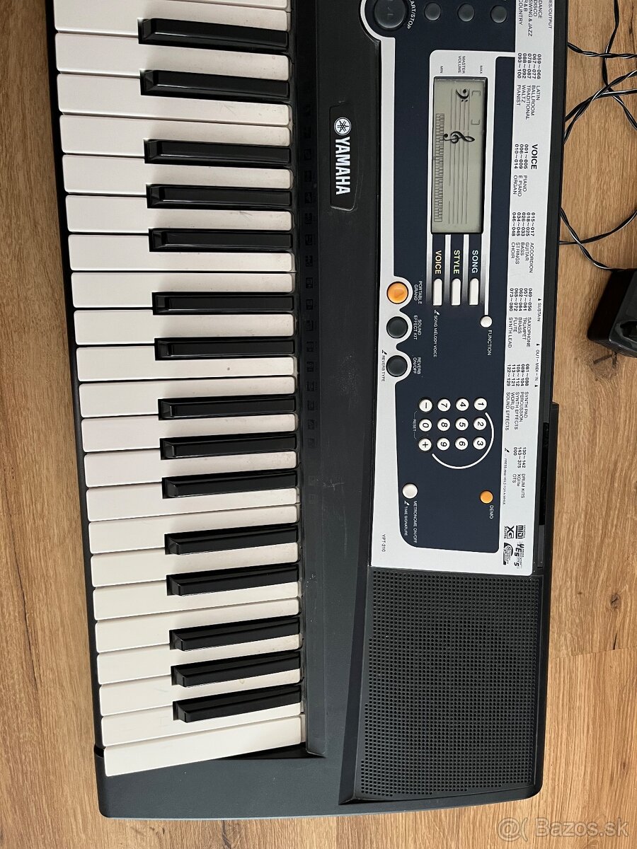 Klávesy Yamaha - 2