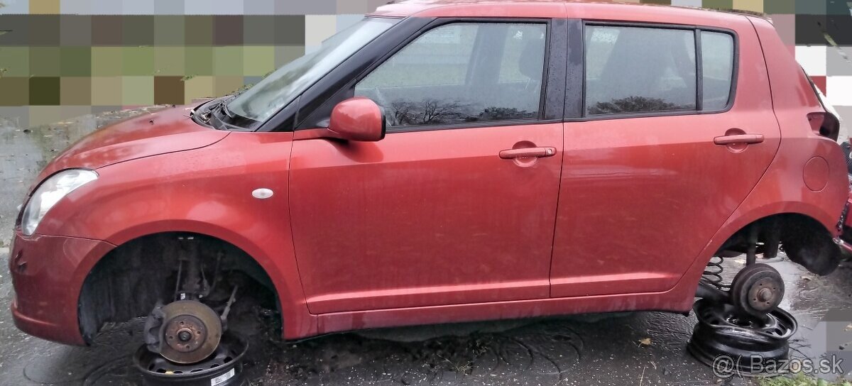 Suzuki SWIFT 1.3 2007 predám DVERE, MOTOR M13A, PREVODOVKA a - 2