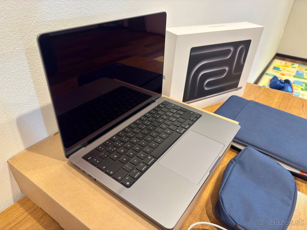 Macbook pro 14 inch M3 512 gb - 2