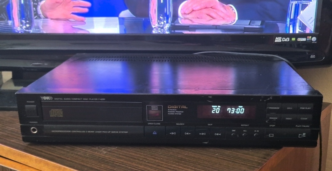 CD prehravač CD prehrávač aj do HiFi zostavy - 2