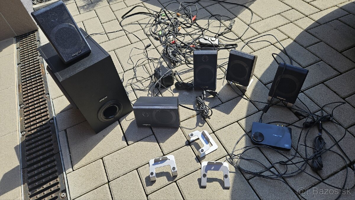 Creative 5.1. Inspire T5900 + Creative labs SB1090 - 2