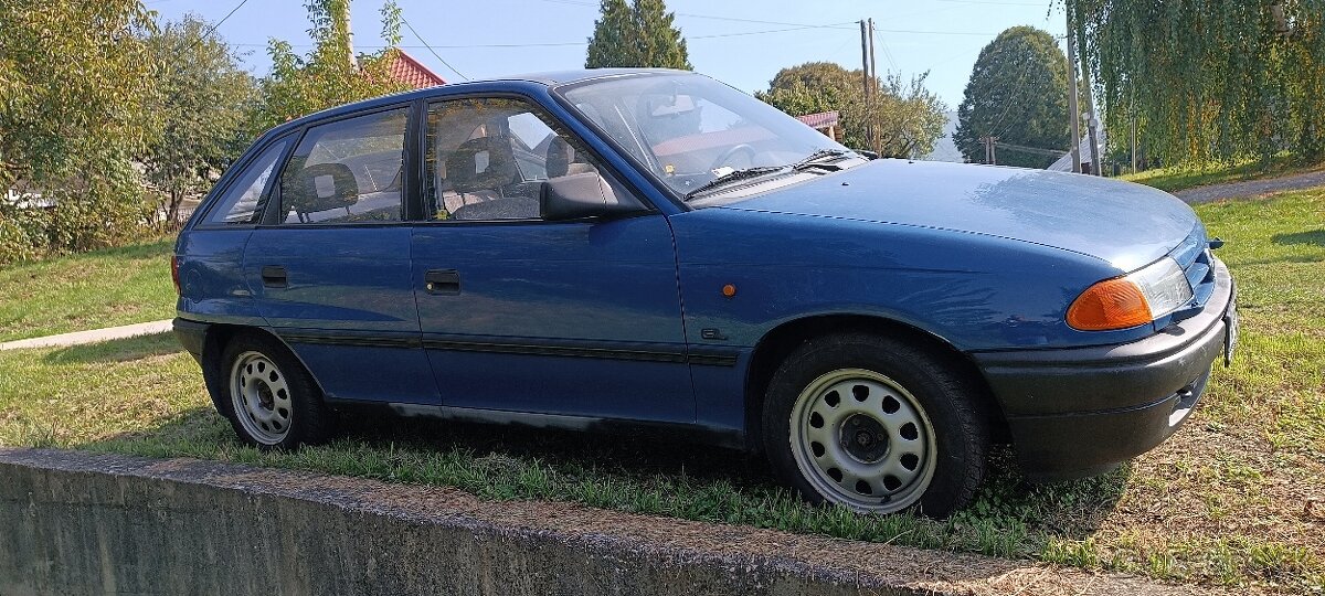 Opel Astra F - 2