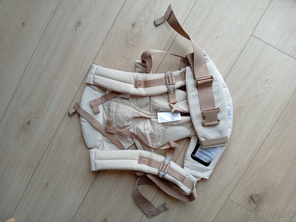 Ergobaby nosič Omni Breeze - 2