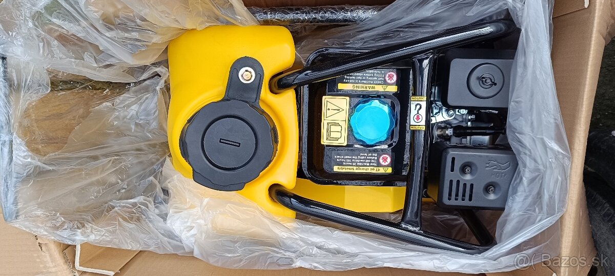 Vibračná doska 4,8kW 90kg - 2