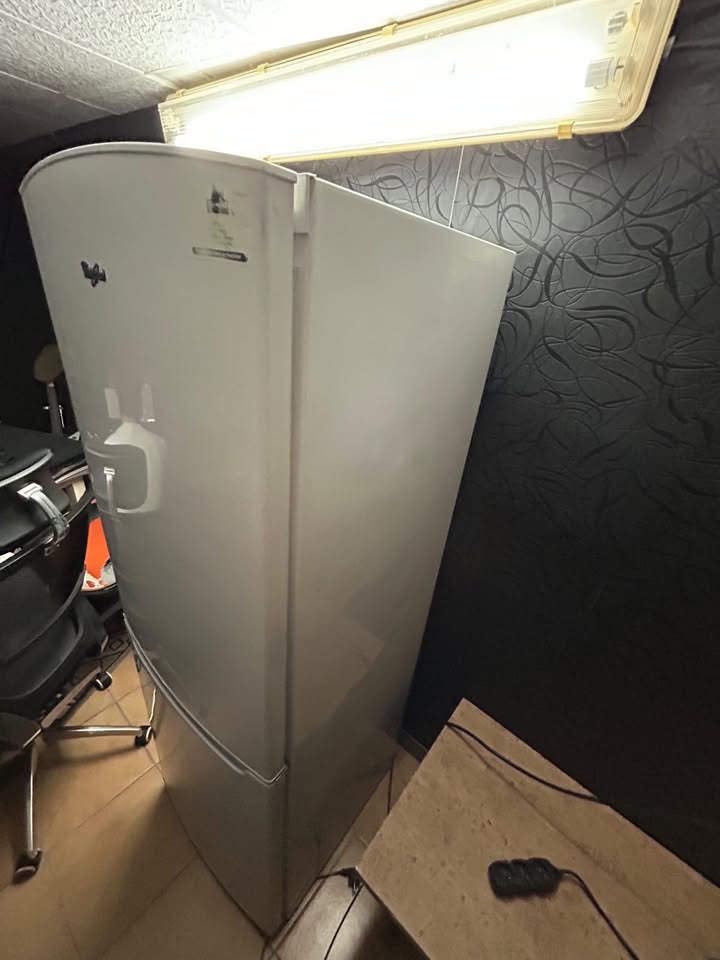 Whirlpool WBE3111 - 2