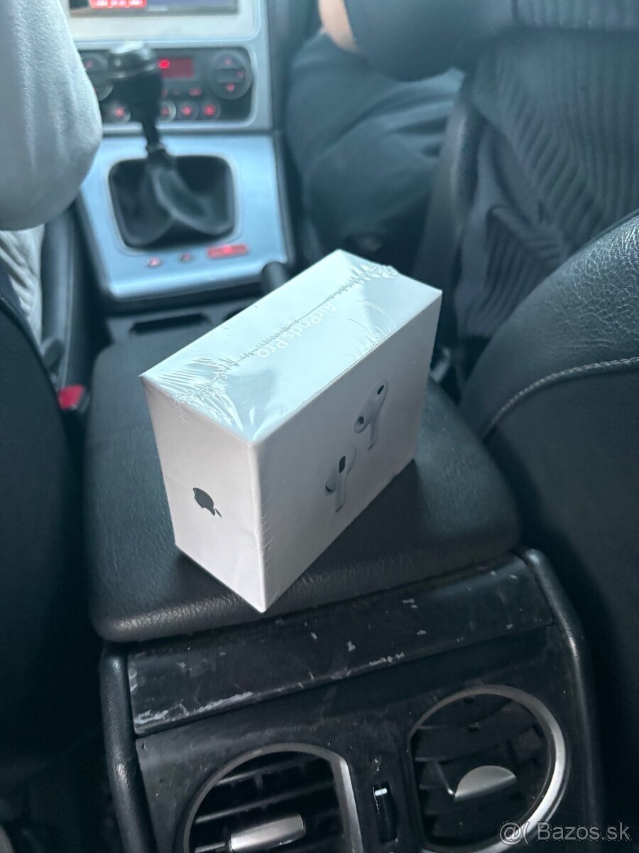 Apple Airppds 3 Pro - v záruke nerozbalené - 2