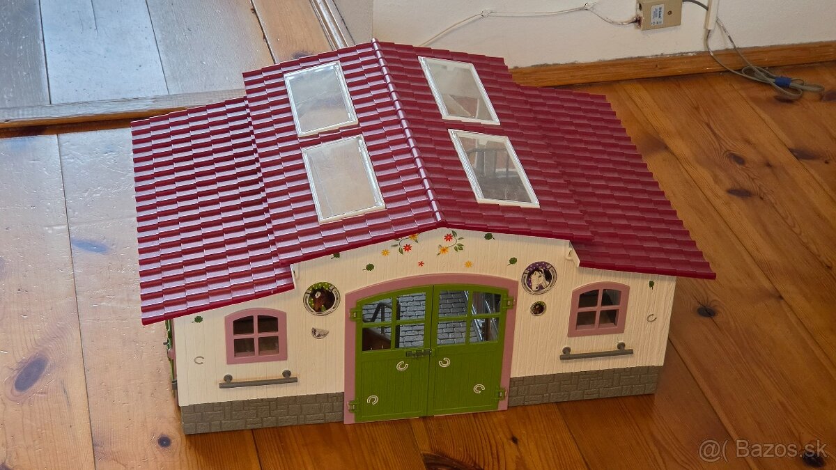 Schleich stajna - 2