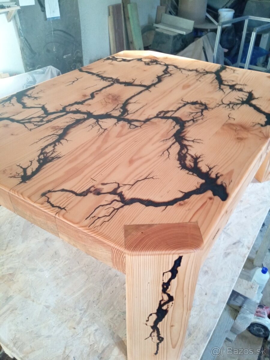 Konferenčný stolík - 2