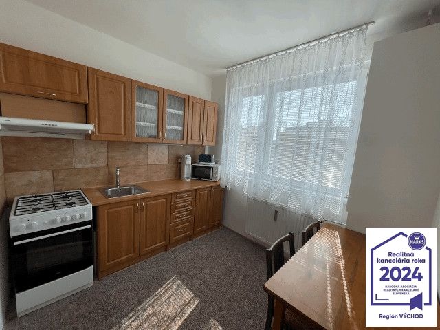 1 izbový byt s loggiou na sídlisku Ťahanovce, ul. Sofijská. - 2