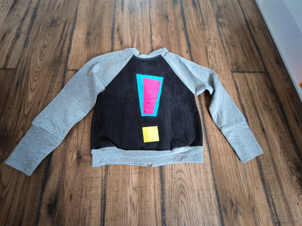 Piskacia krátka bombera - 2