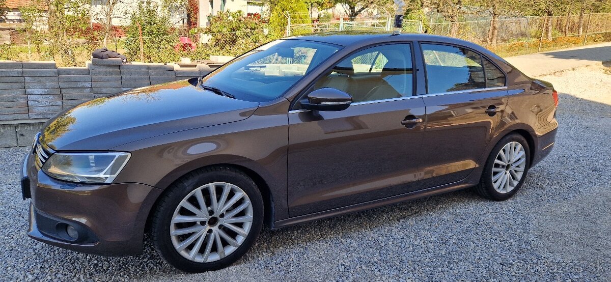 VW JETTA Highline 2,0 tdi 103kw r.v 2011 - 2
