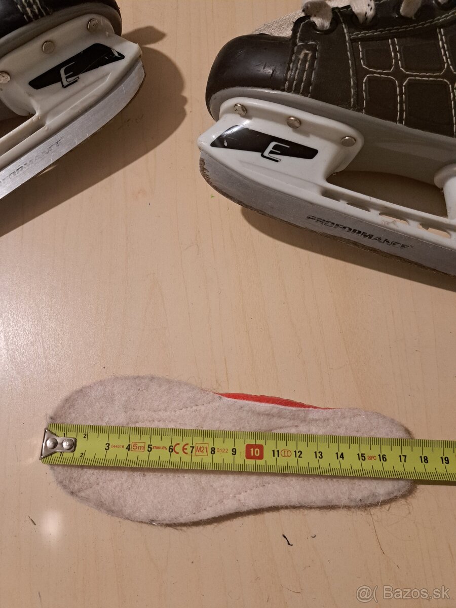 Detsķé korčule CCM - 2