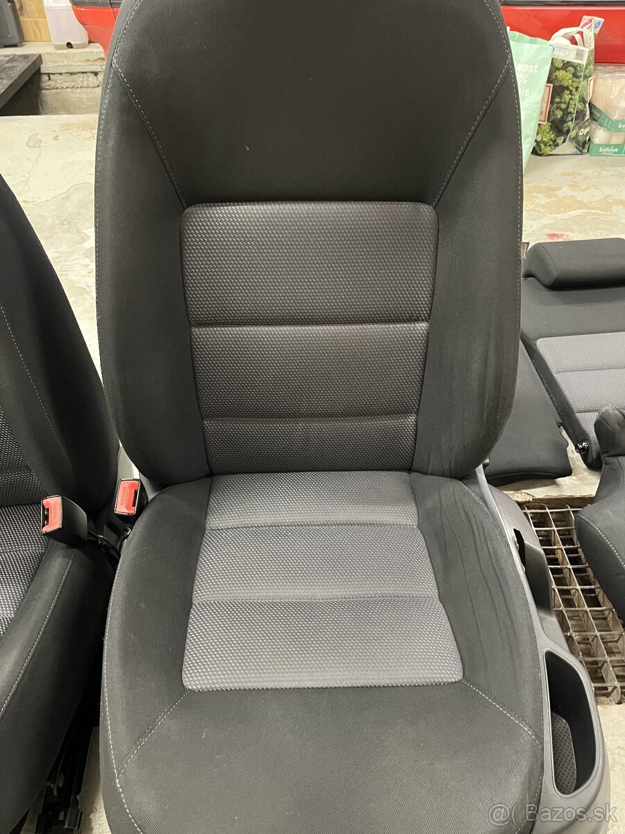 Sedačky do Škoda Octavia II. - 2