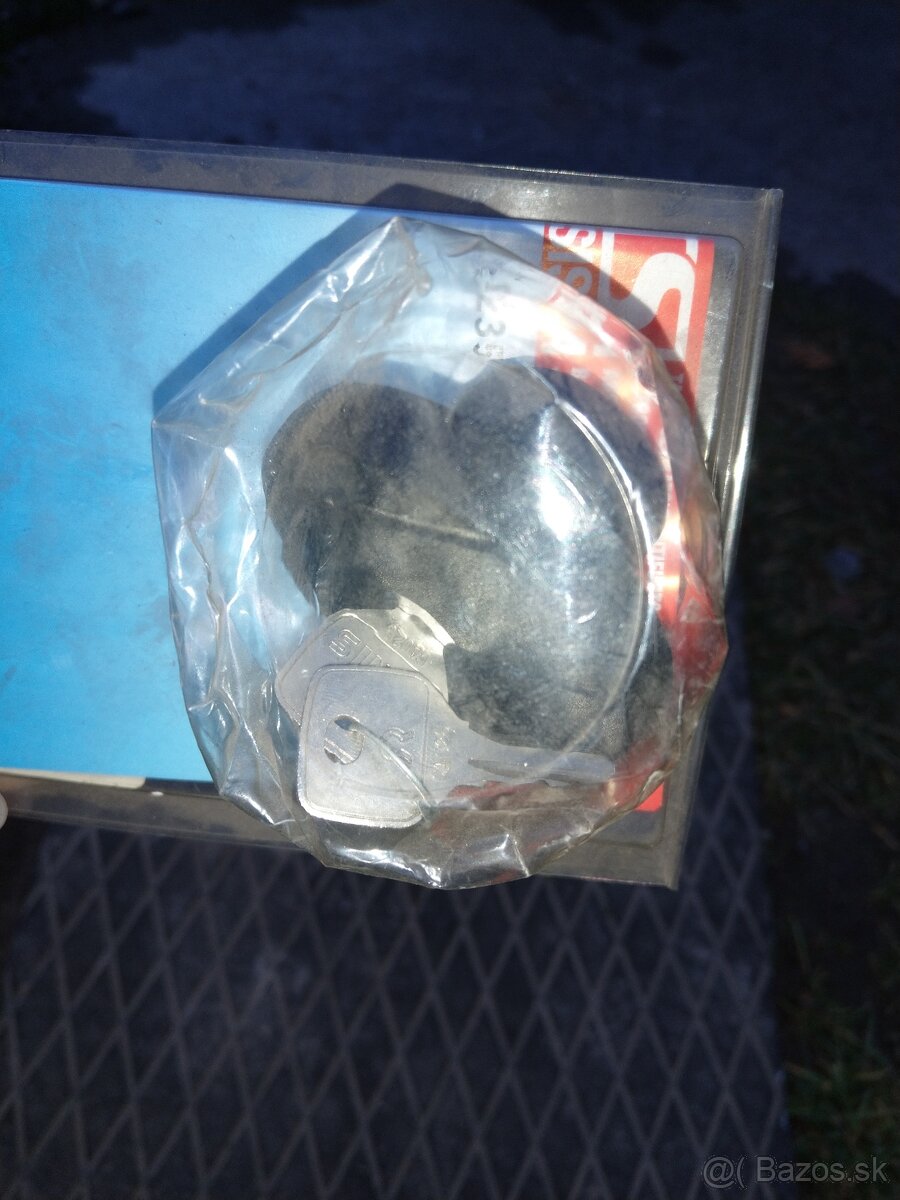 Zadka na nádrž - 2