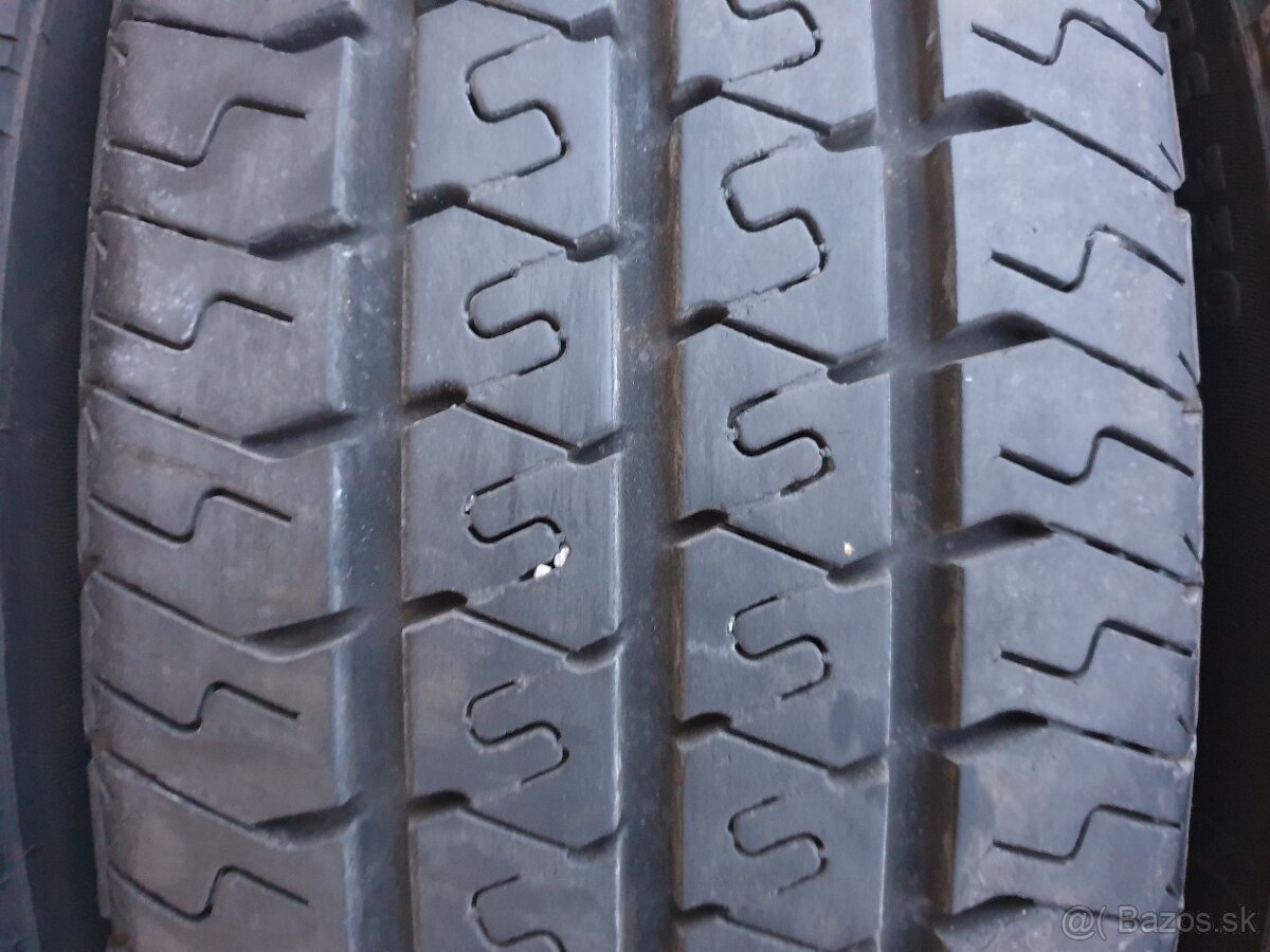 205/65R16 C 107/105T letné pneumatiky - 2