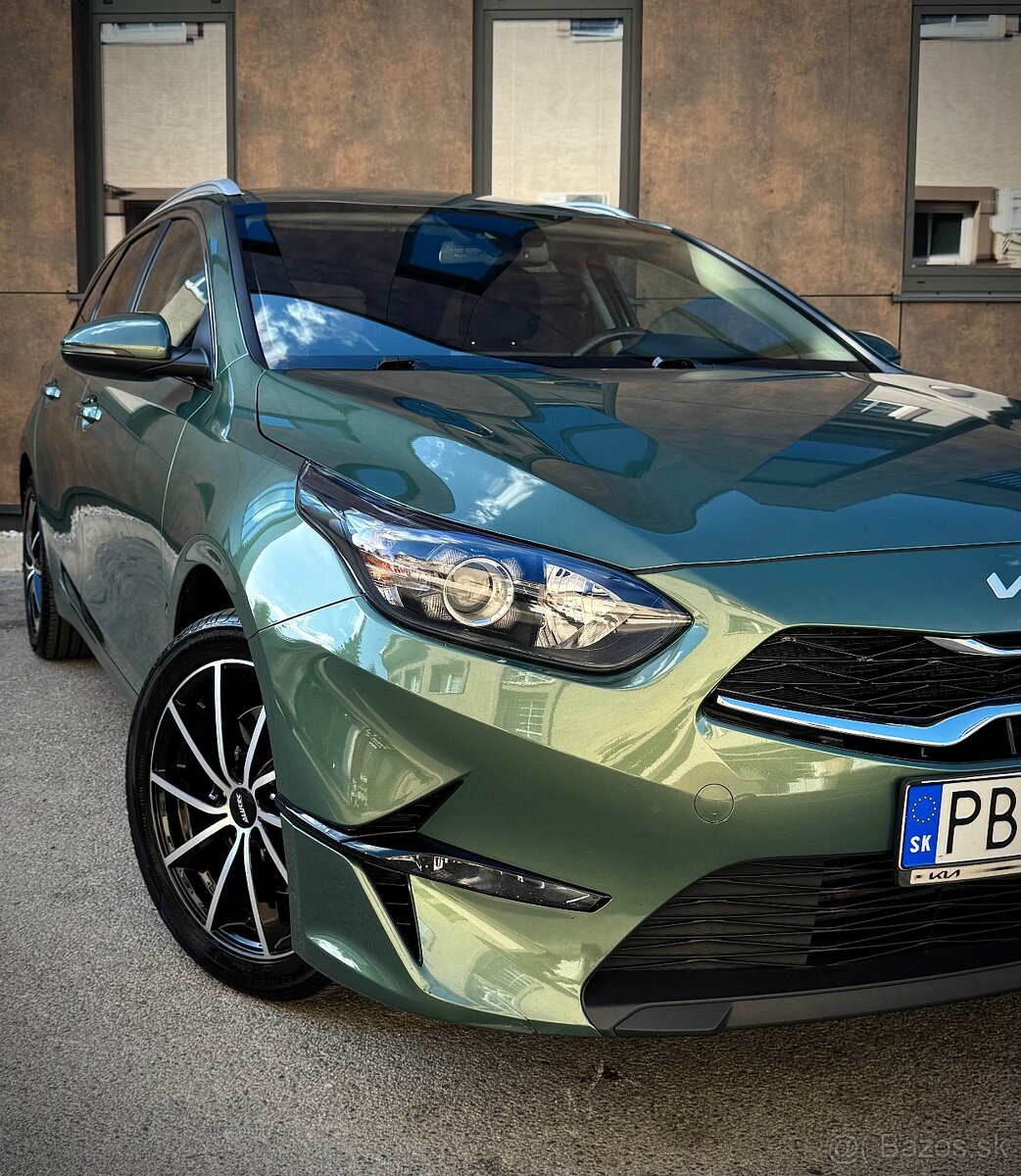 KIA CEED COMBI 1.5 T-GDi GOLD - 2