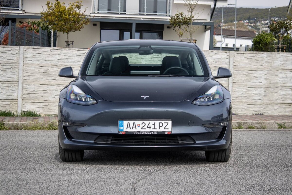 Tesla Model 3 366kW - 2