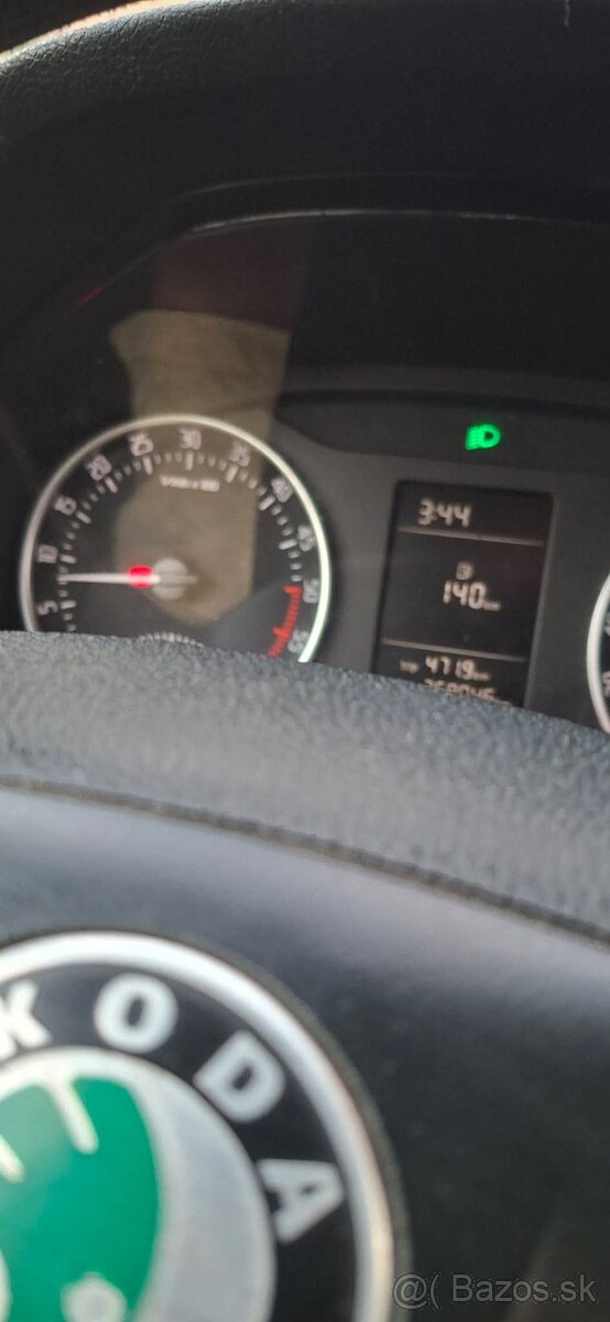 Škoda octavia 2011 77kw 1.6 TDi - 2