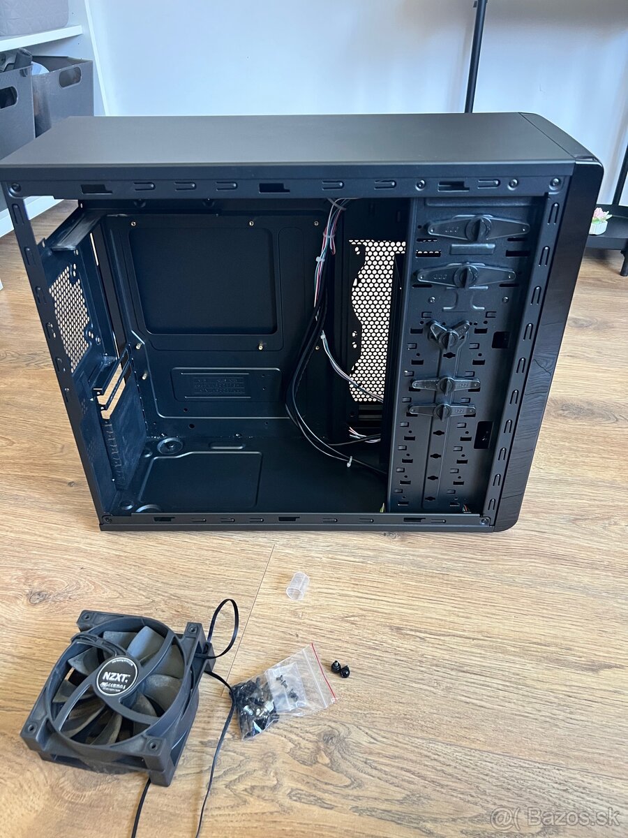 PC skrinka Cooler Master Force 500 ATX - 2