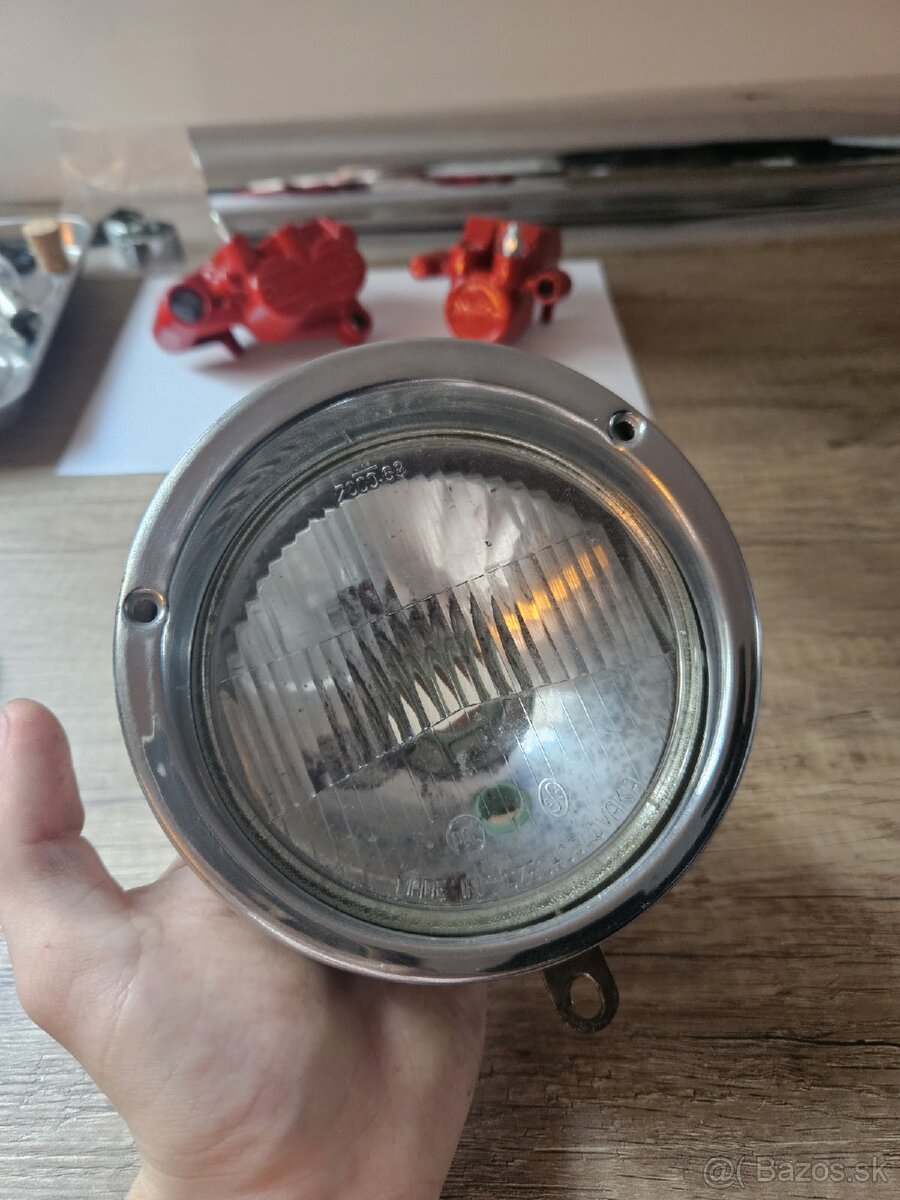 Predám parabolu a rámček svetla na jawu 23 / Mustang - 2