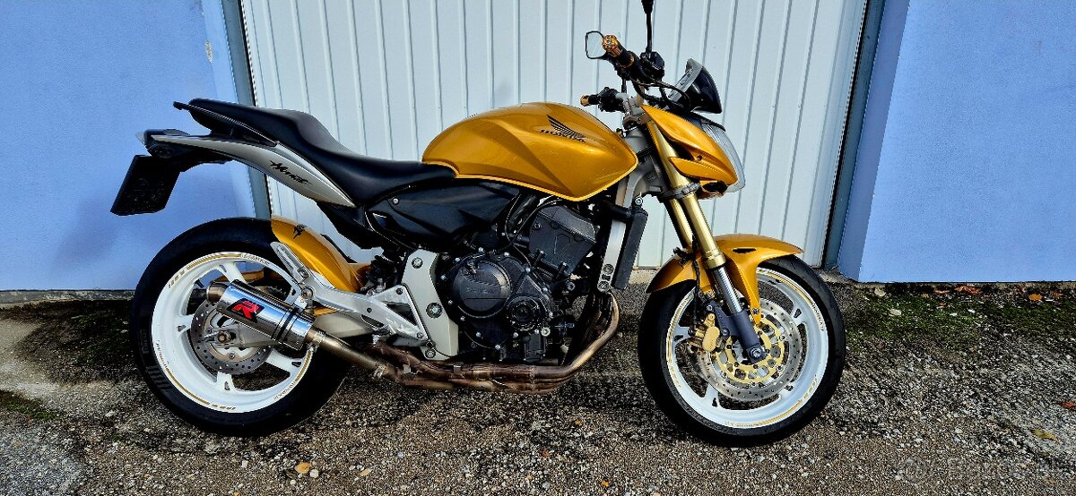 Honda hornet - 2