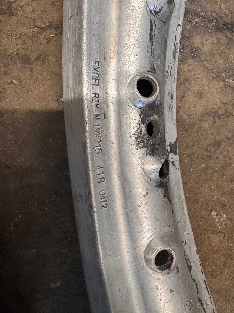 Predám Ráfik EXCEL 19x2.15 36 dier - 2