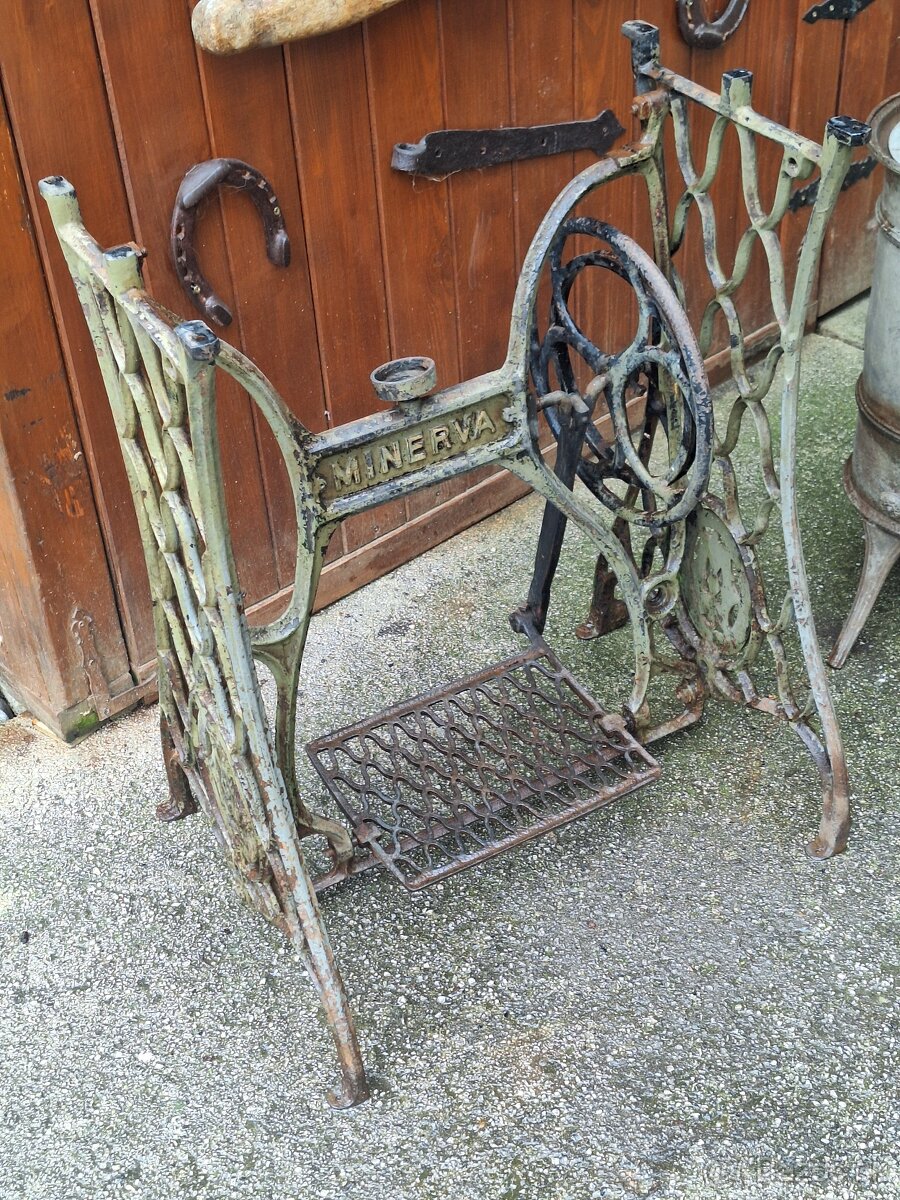 Stojan šijacej mašiny piecka - 2