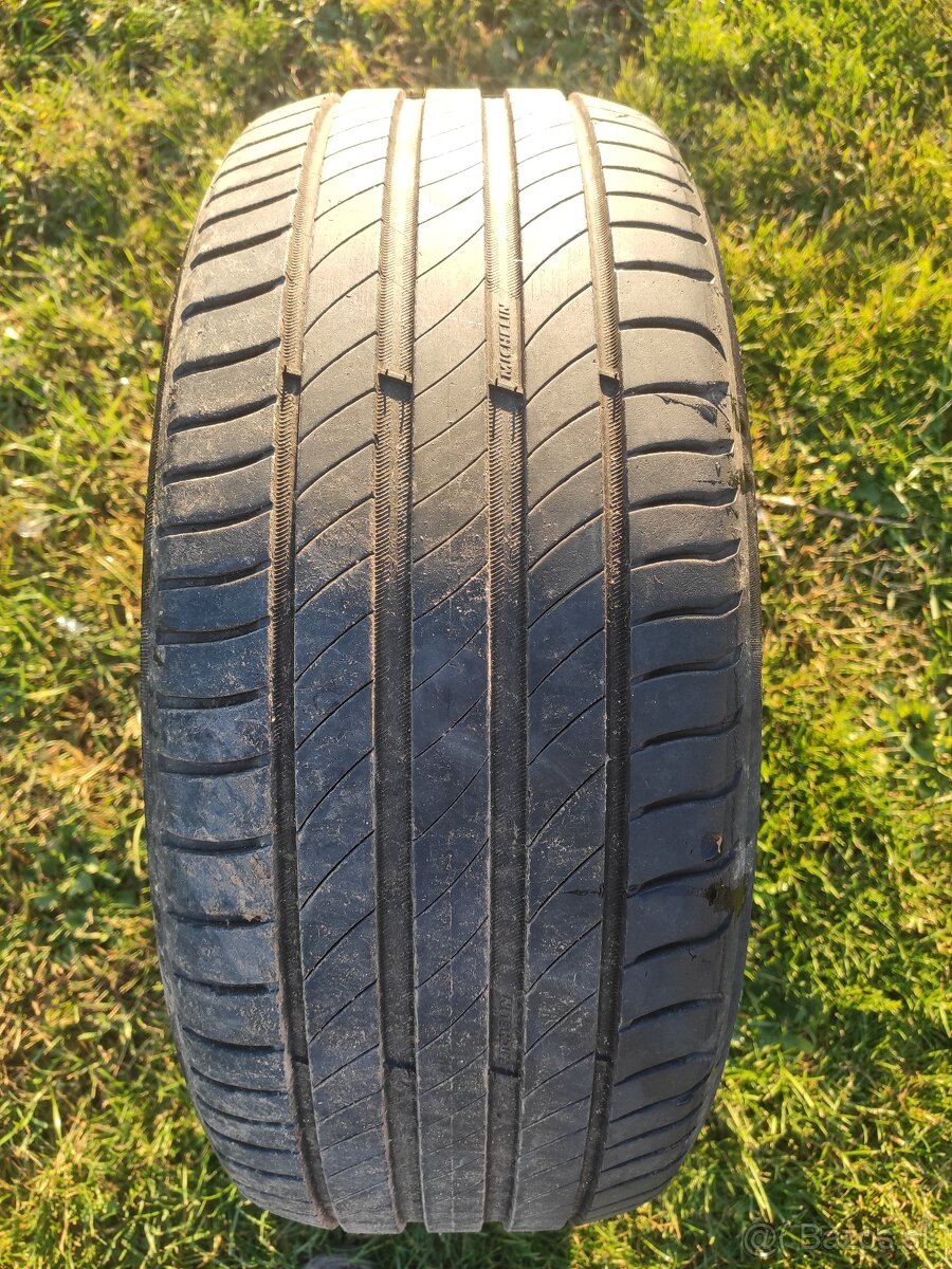 Michelin 225/45R17 - 2