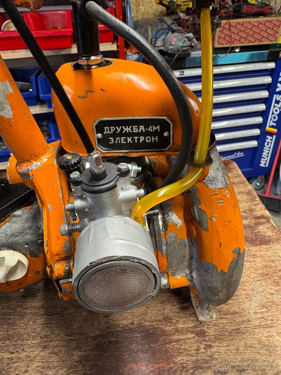 Motorová pila Ural - 2